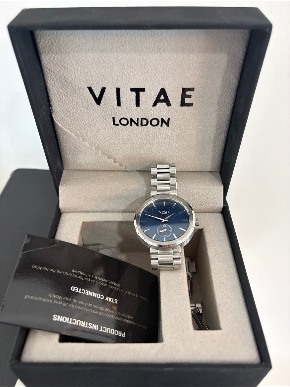 Vitae London Men’s Stainless Steel Watch in Blue